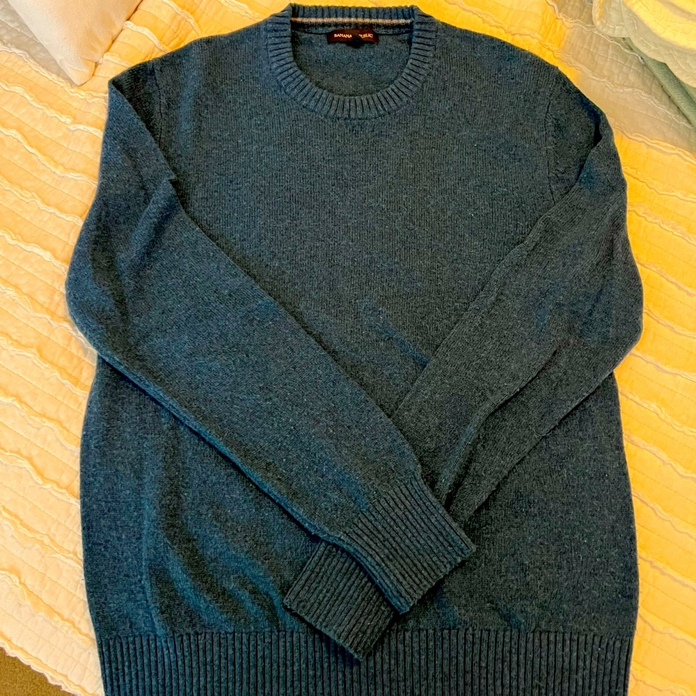 Banana Republic blue wool sweater